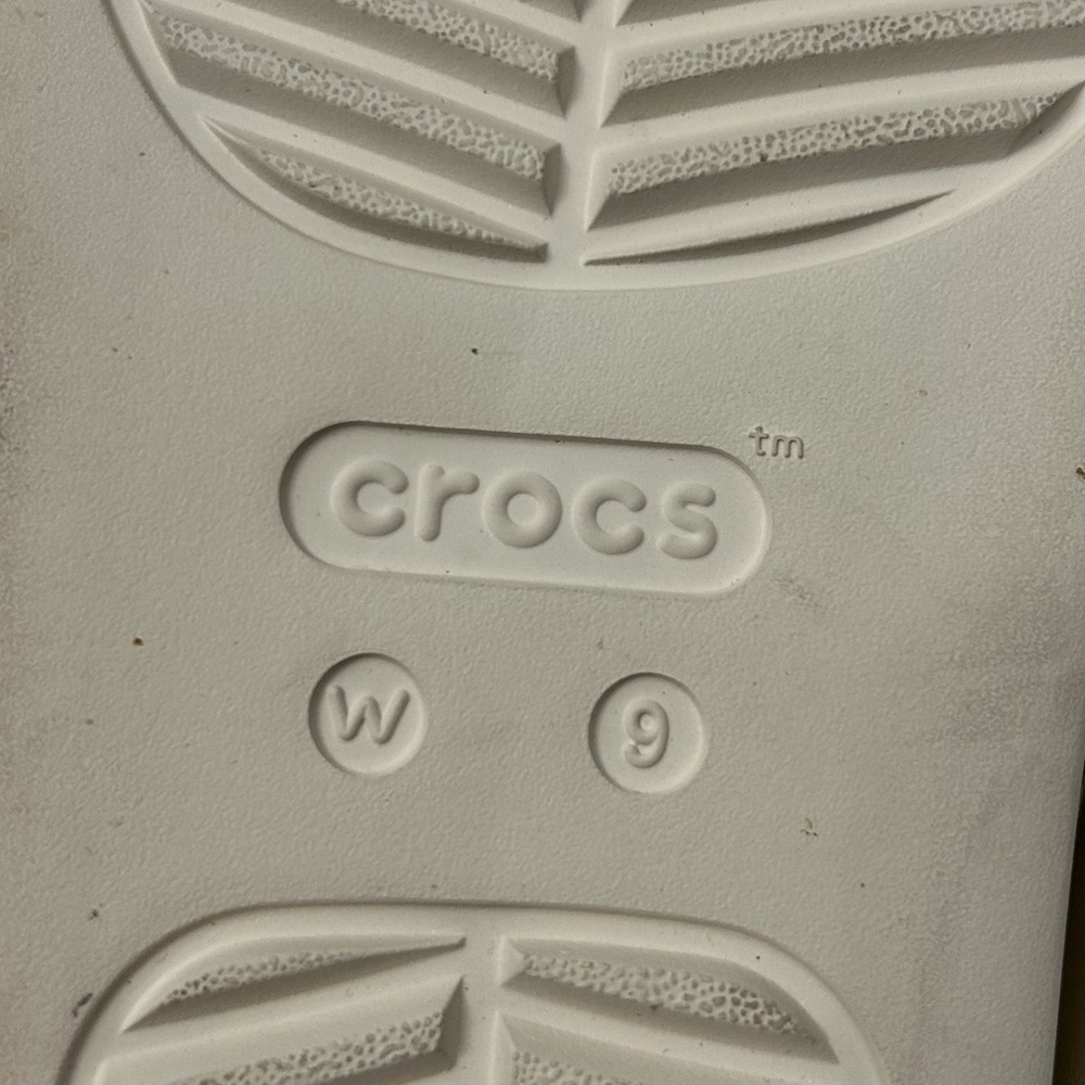 Crocs Getaway Platform Gold Glitter H-Strap Sandals Size 9 - Picture 11 of 11